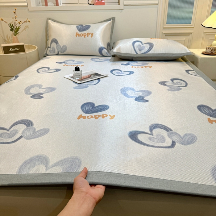 LIFE.丽芙 2025春夏季新品数码印花冰藤凉席平铺冰丝凉席印花小清新绑带款三件套（风格一） 邂逅