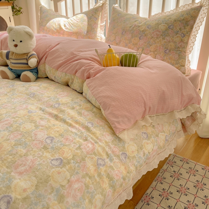 91家纺网 家纺一手货源 找家纺 繁花家居 2025新款镂空白色花边直播热款四件套 绿夏未央