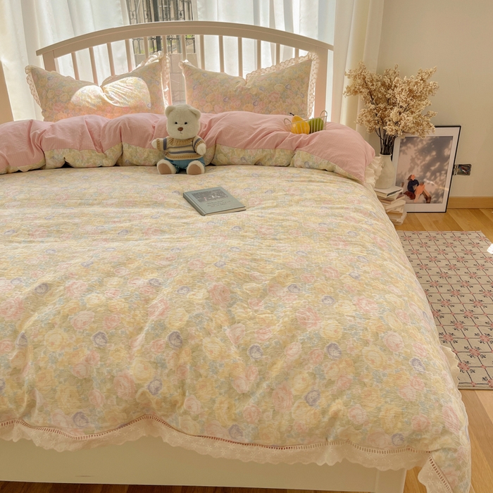 91家纺网 家纺一手货源 找家纺 繁花家居 2025新款镂空白色花边直播热款四件套 绿夏未央