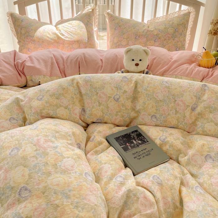 91家纺网 家纺一手货源 找家纺 繁花家居 2025新款镂空白色花边直播热款四件套 绿夏未央