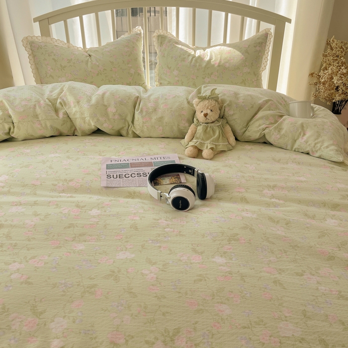 91家纺网 家纺一手货源 找家纺 繁花家居 2025新款镂空白色花边直播热款四件套 木槿绿