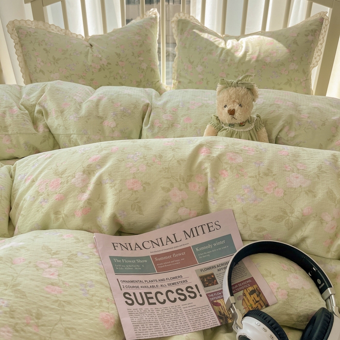 91家纺网 家纺一手货源 找家纺 繁花家居 2025新款镂空白色花边直播热款四件套 木槿绿