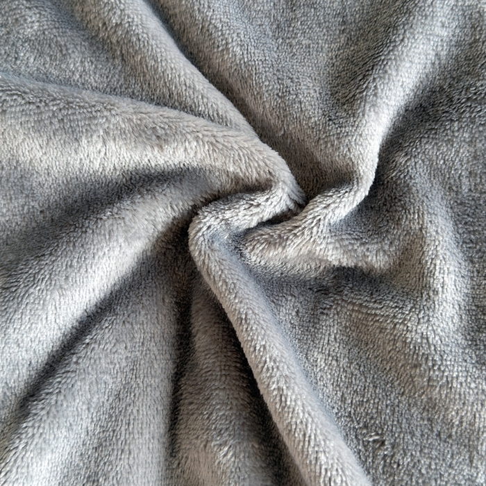 91家纺网 家纺一手货源 找家纺 卡琪曼 2025新款牛奶绒抗菌防螨毛毯毯子系列 高级灰
