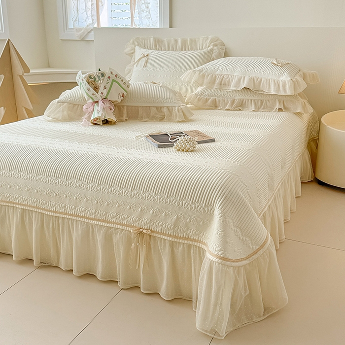 91家纺网 家纺一手货源 找家纺 （总）蓝邻家纺 2025春夏新款PE提花海岛皱花边织带款凉席系列-场景二