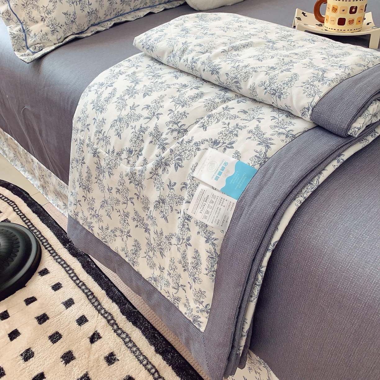 91家纺网 家纺一手货源 找家纺 莱豫家纺 2025春夏新款纯棉全棉夏被夏凉被四件套 青花瓷