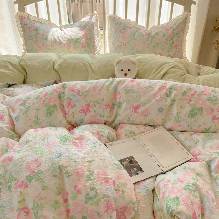 91家纺网 家纺一手货源 找家纺 繁花家居 2025新款镂空白色花边直播热款四件套 雨过天青