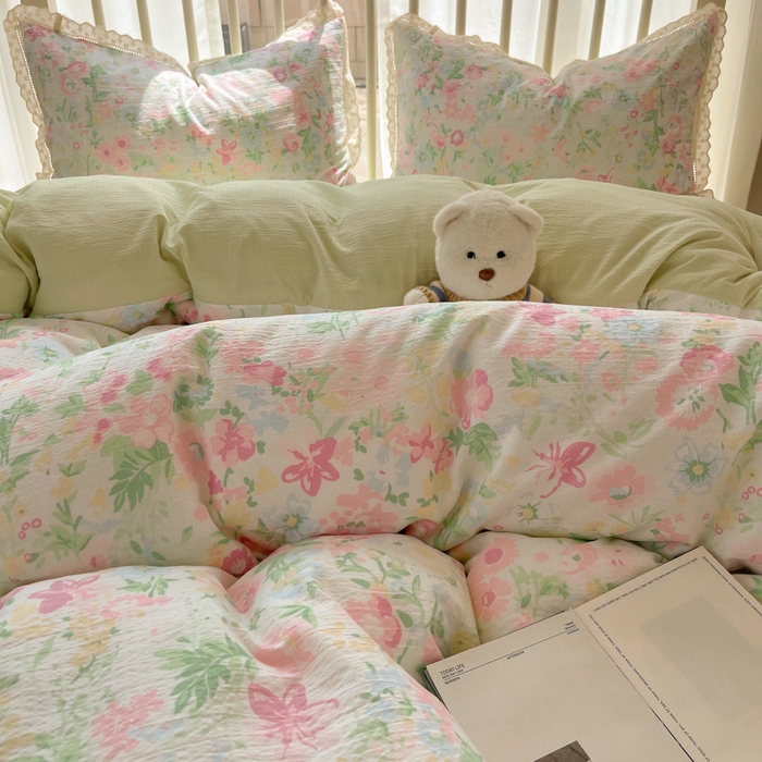 91家纺网 家纺一手货源 找家纺 繁花家居 2025新款镂空白色花边直播热款四件套 雨过天青