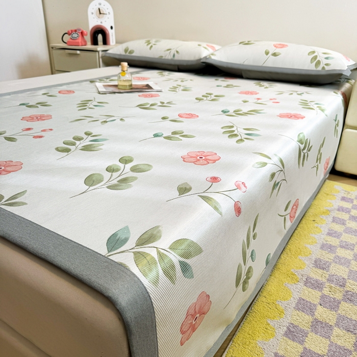 LIFE.丽芙 2025春夏季新品数码印花冰藤凉席平铺冰丝凉席印花小清新绑带款三件套（风格二） 莫妮卡