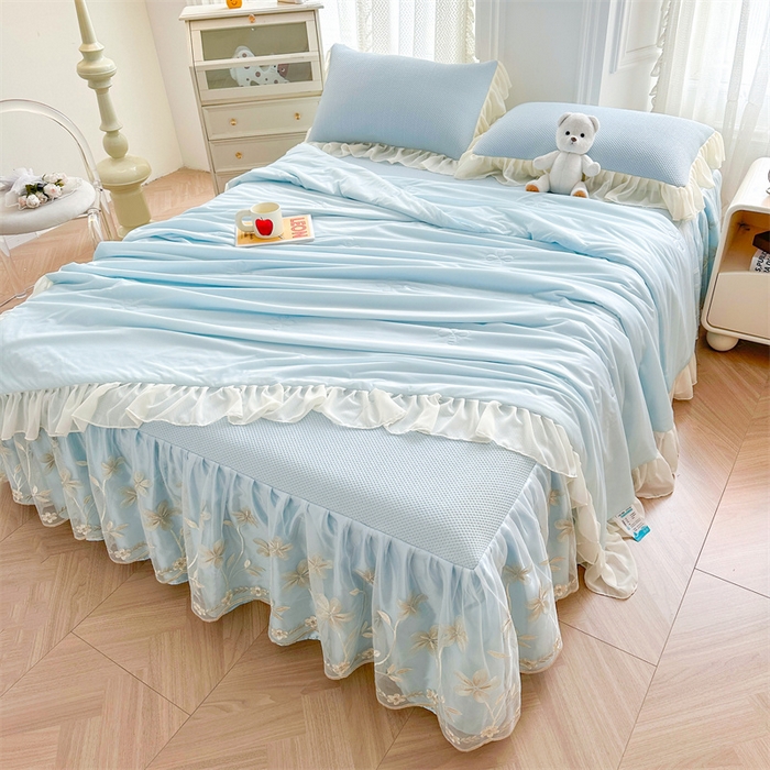 91家纺网 家纺一手货源 找家纺 （总）好儿喜家纺 2025新款玫瑰花床裙凉席  A类面料