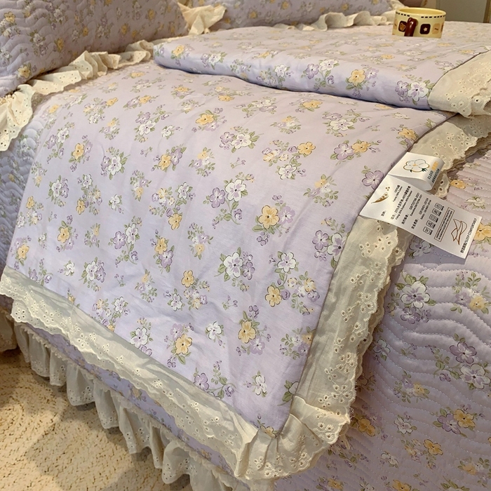 91家纺网 家纺一手货源 找家纺 莱豫2025新款纯棉花边夏被床盖 花语紫-夏被