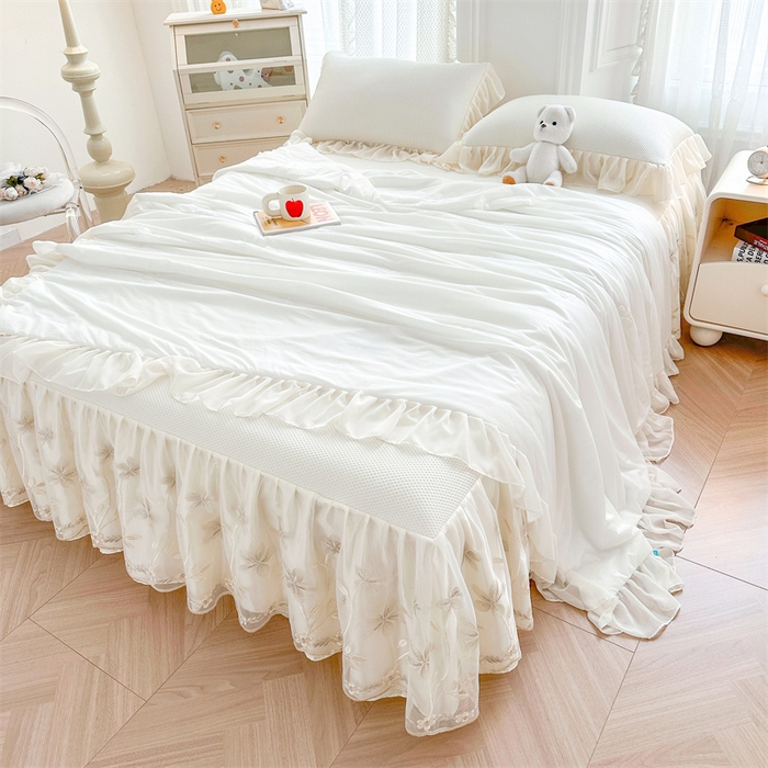 91家纺网 家纺一手货源 找家纺 （总）好儿喜家纺 2025新款玫瑰花床裙凉席  A类面料