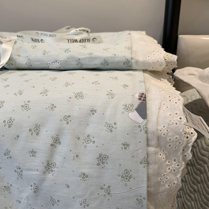 91家纺网 家纺一手货源 找家纺 莱豫2025新款纯棉花边夏被床盖 小花熊-夏被