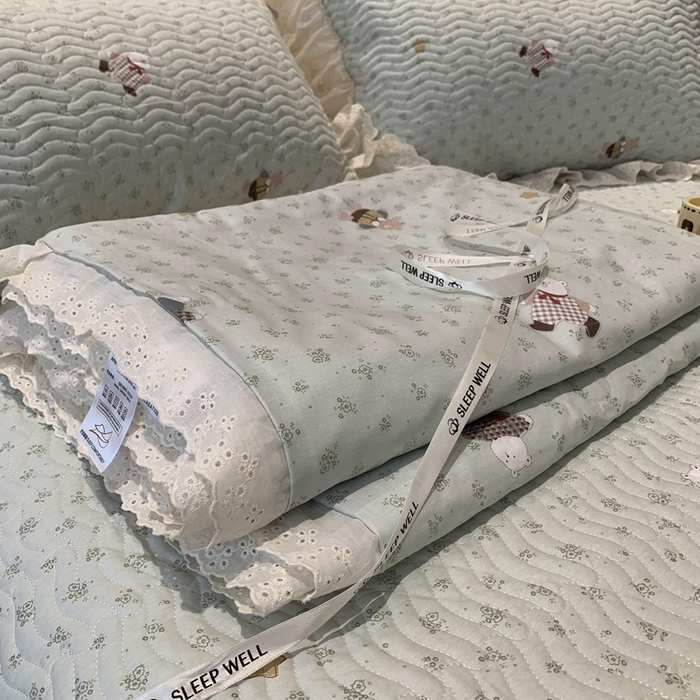 91家纺网 家纺一手货源 找家纺 莱豫2025新款纯棉花边夏被床盖 小花熊-夏被