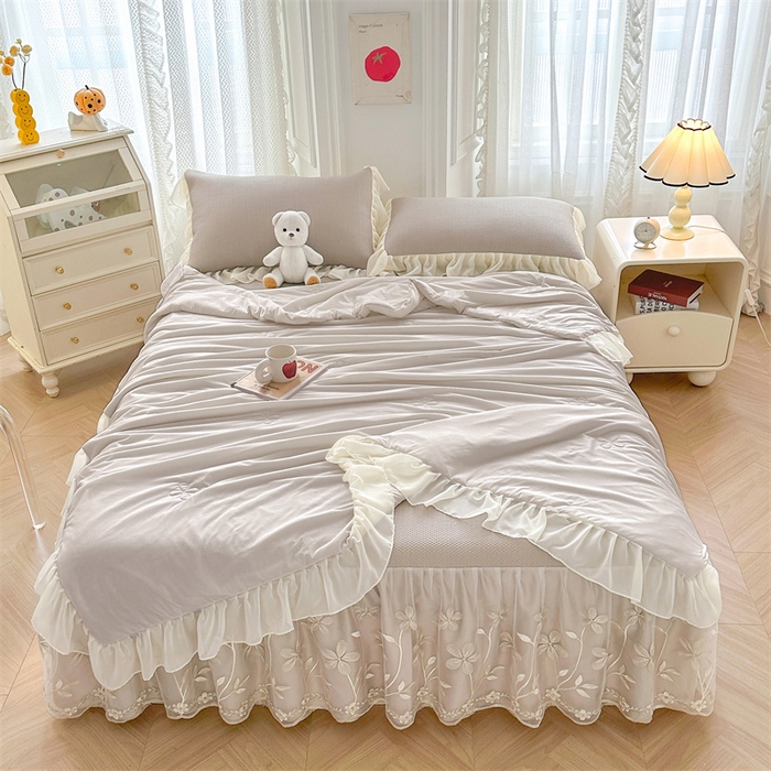 91家纺网 家纺一手货源 找家纺 （总）好儿喜家纺 2025新款玫瑰花床裙凉席  A类面料