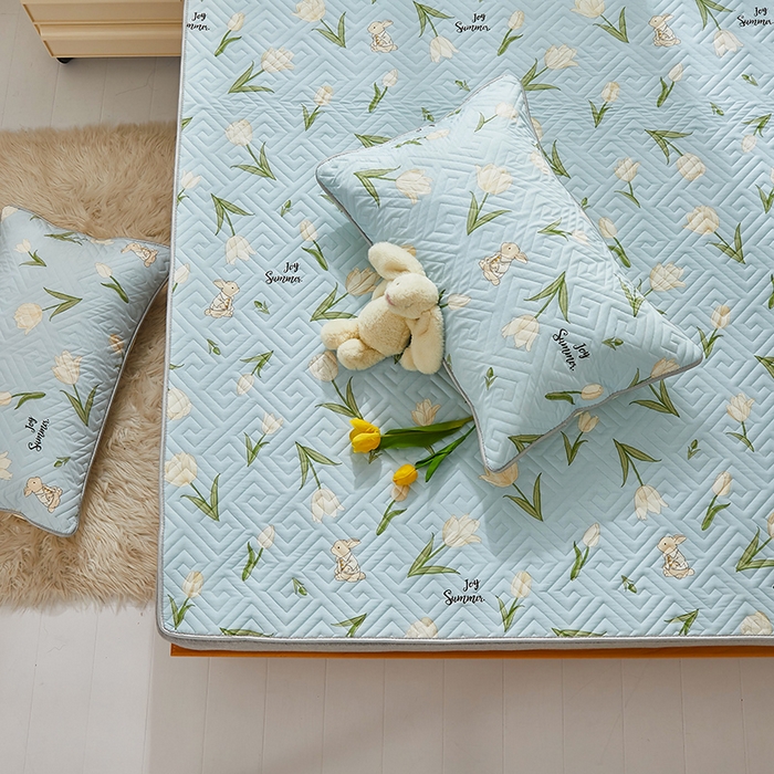 91家纺网 家纺一手货源 找家纺 舒居家纺 2025新款全棉纯棉软床垫 百合兔-草绿