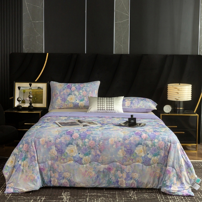 91家纺网 家纺一手货源 找家纺 锦禾穗 2025新款锦禾穗锦氨数码印花夏被 紫境