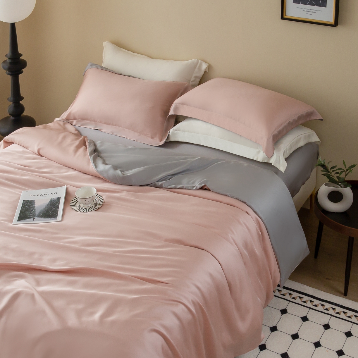 91家纺网 家纺一手货源 找家纺 ONE TWO ONE 121 2025新款60支奥地利进口兰精天丝秋风系列单品-枕套 粉雪山