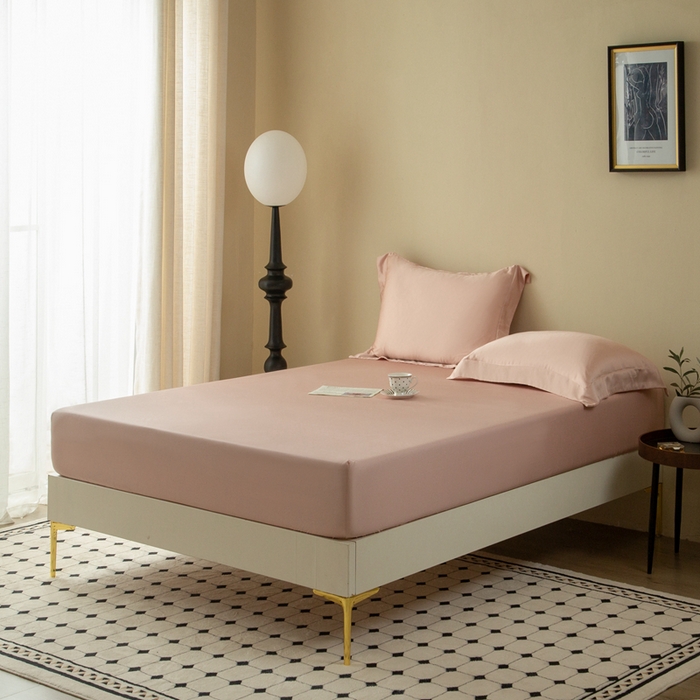 91家纺网 家纺一手货源 找家纺 ONE TWO ONE 121 2025新款60支奥地利进口兰精天丝秋风系列单品-床单床笠 柔粉