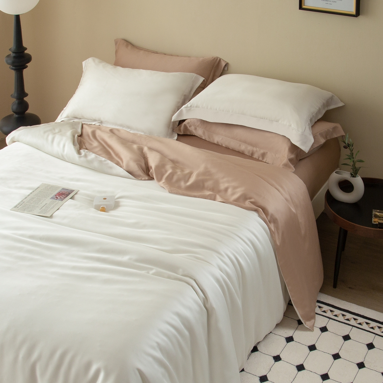 91家纺网 家纺一手货源 找家纺 ONE TWO ONE 121 2025新款60支奥地利进口兰精天丝秋风系列单品-枕套 鎏金白