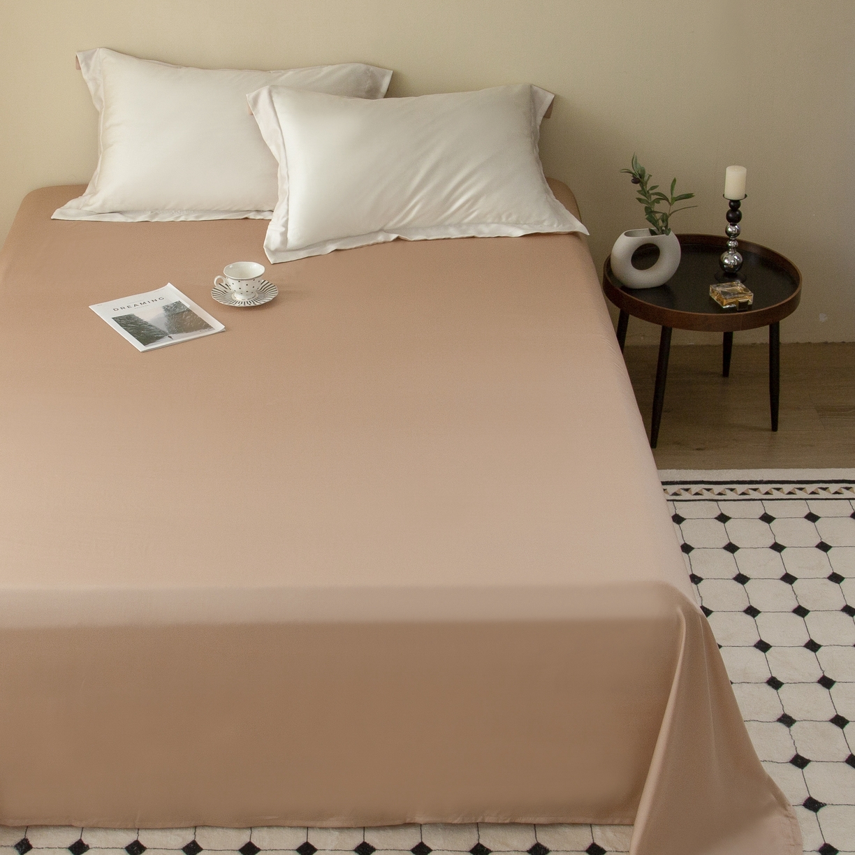 91家纺网 家纺一手货源 找家纺 ONE TWO ONE 121 2025新款60支奥地利进口兰精天丝秋风系列单品-枕套 鎏金白