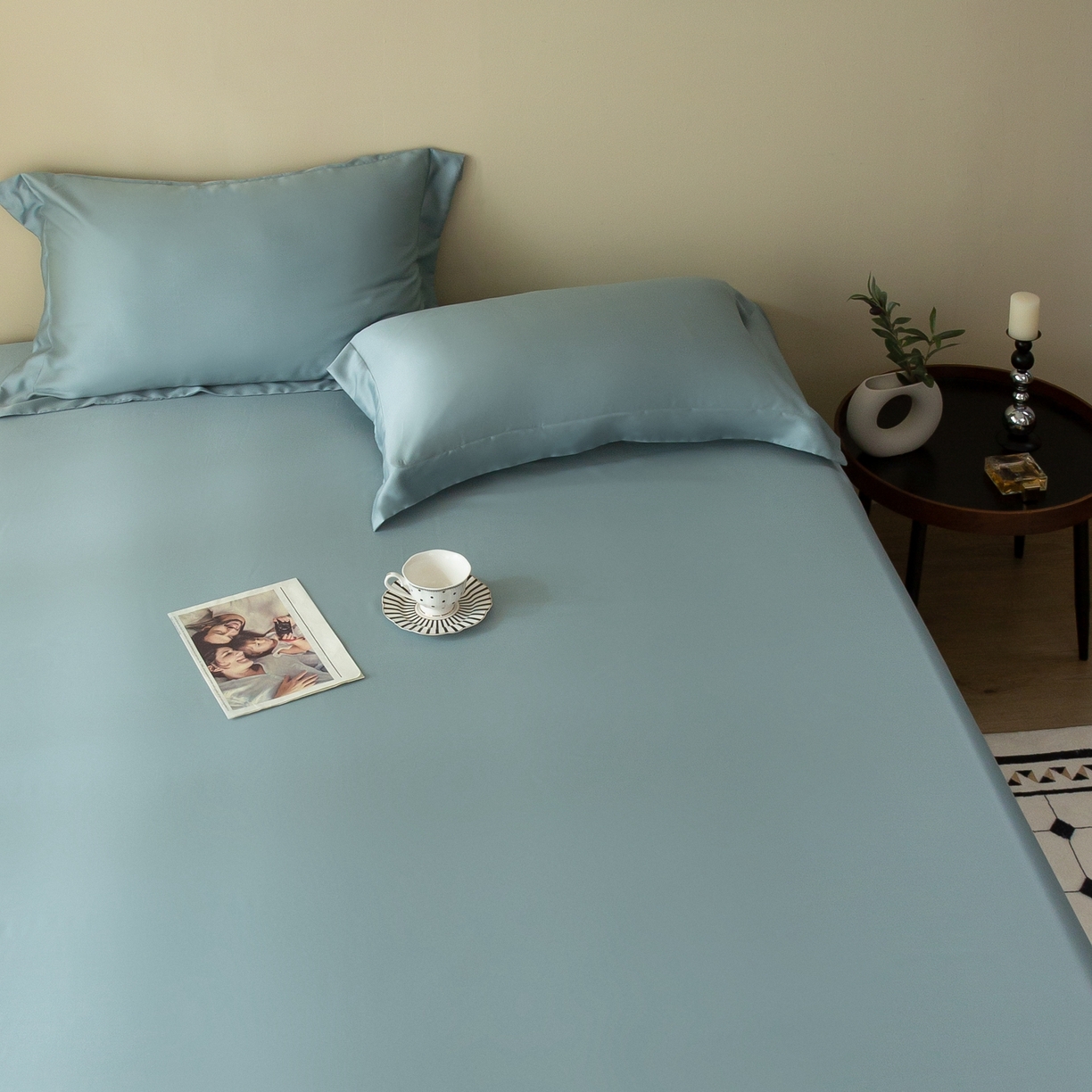 91家纺网 家纺一手货源 找家纺 ONE TWO ONE 121 2025新款60支奥地利进口兰精天丝秋风系列单品-枕套 星雾蓝