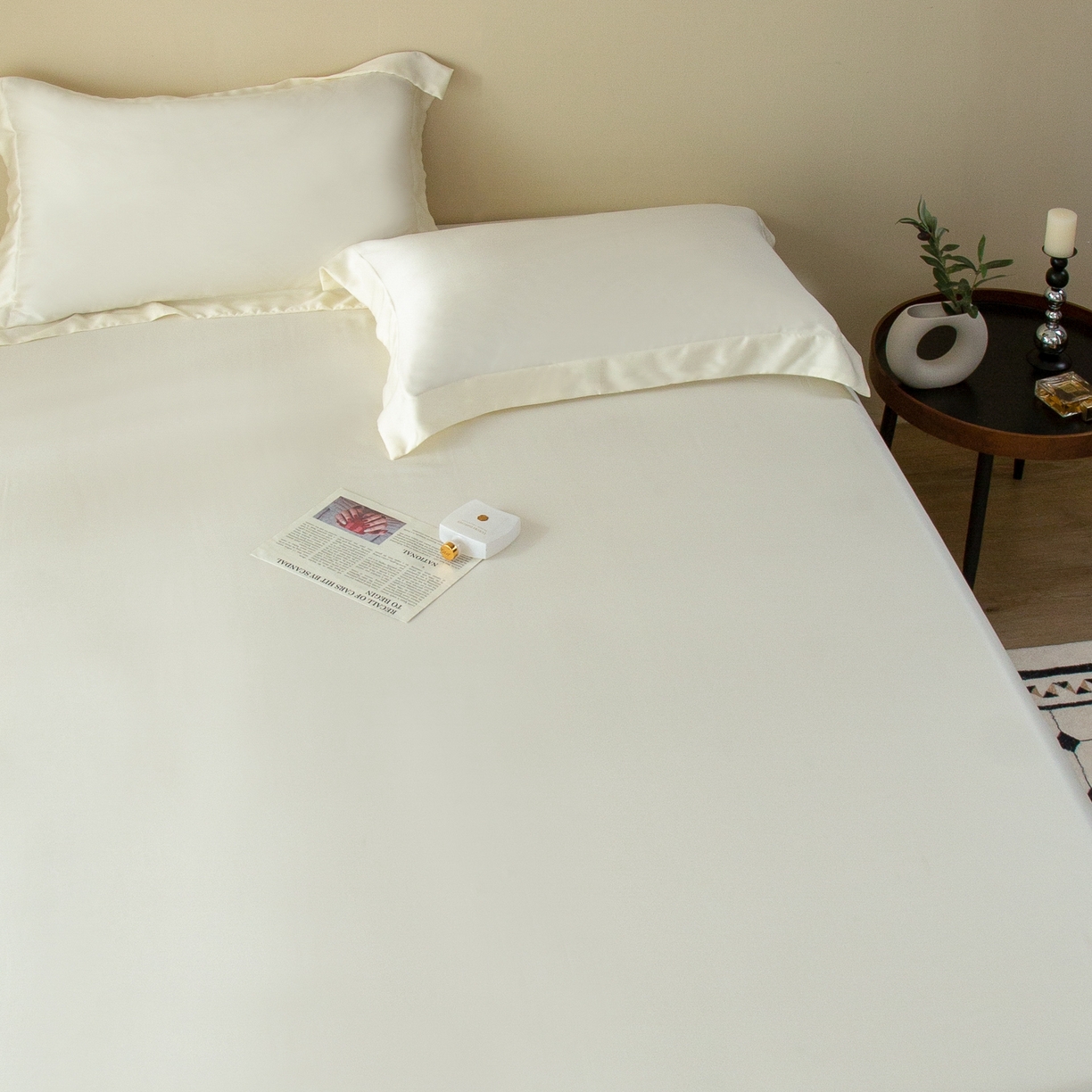 91家纺网 家纺一手货源 找家纺 ONE TWO ONE 121 2025新款60支奥地利进口兰精天丝秋风系列单品-枕套 珠光白