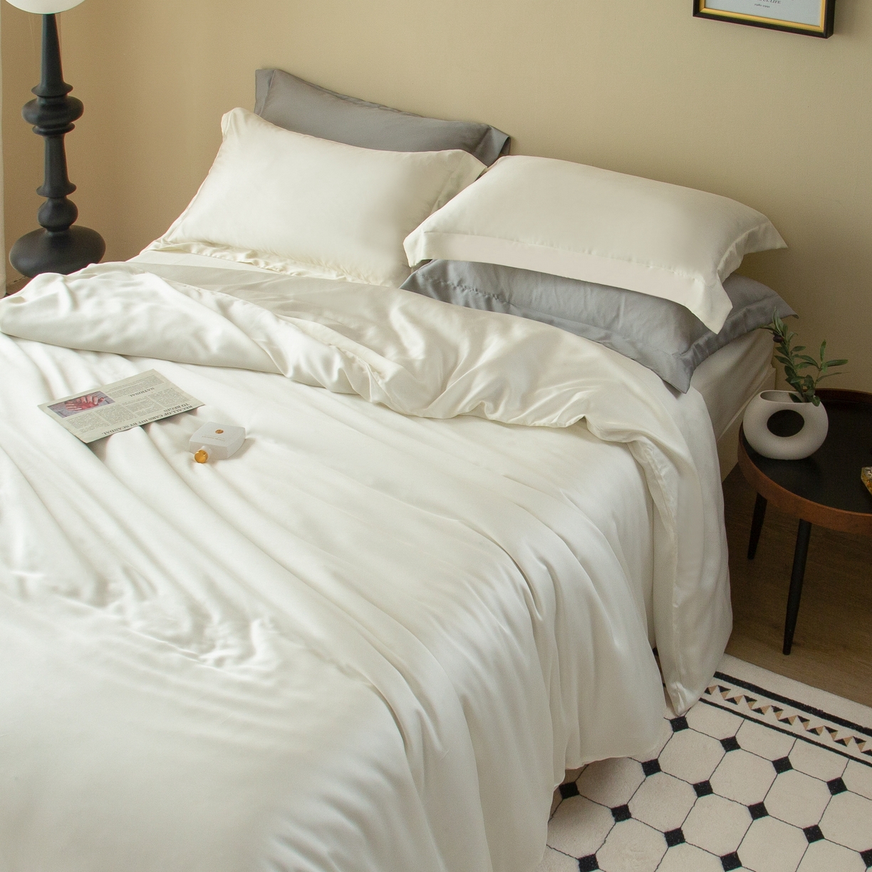 91家纺网 家纺一手货源 找家纺 ONE TWO ONE 121 2025新款60支奥地利进口兰精天丝秋风系列单品-枕套 珠光白