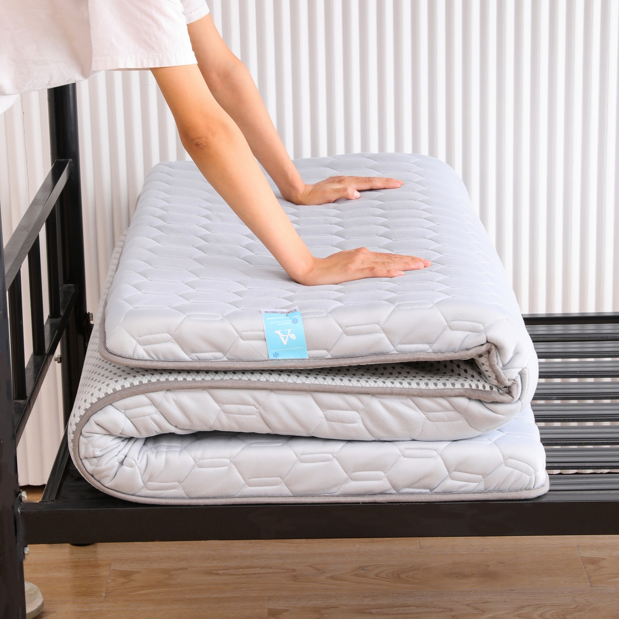 91家纺网 家纺一手货源 找家纺 凌云家纺 2025新款全棉学生宿舍单人床垫海绵垫租房专用可拆卸 内部床垫图片