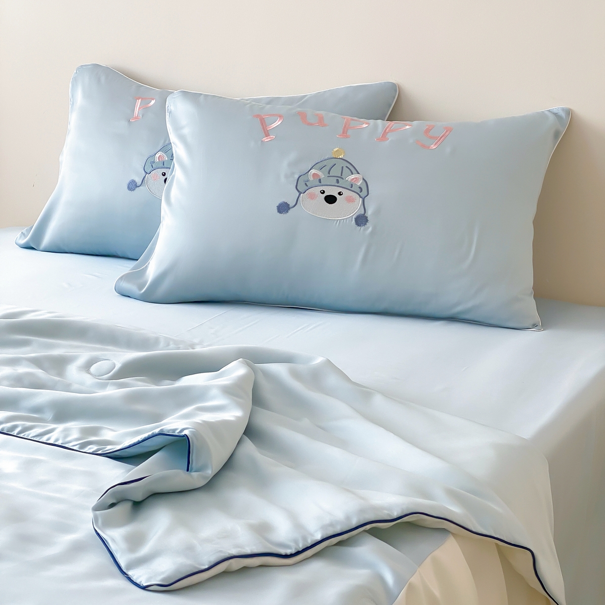 91家纺网 家纺一手货源 找家纺 （总）星野 2025新款60s进口奥地利兰精天丝刺绣夏被夏凉被空调被-奶团啵啵