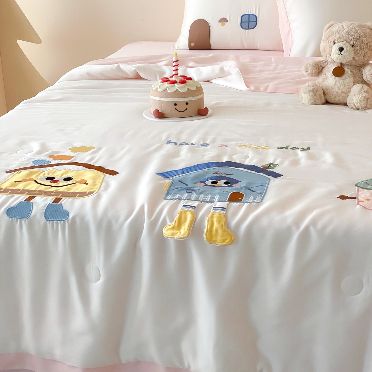 91家纺网 家纺一手货源 找家纺 （总）星野 2025新款50s天丝刺绣夏被夏凉被空调被-格格屋