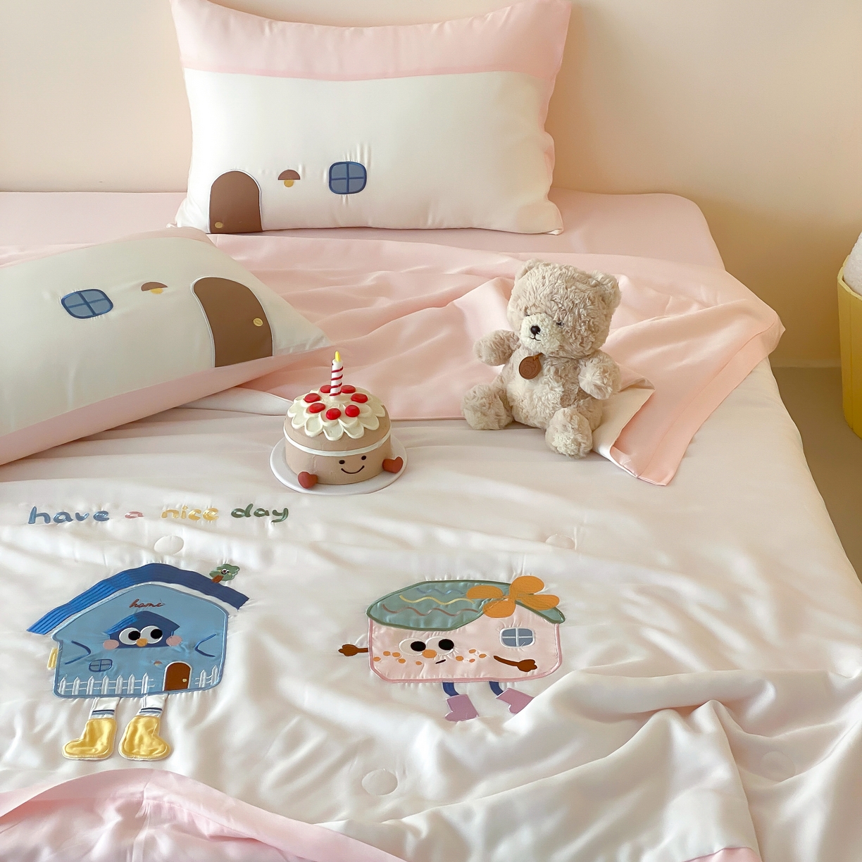 91家纺网 家纺一手货源 找家纺 星野 2025新款50s天丝刺绣夏被夏凉被空调被-格格屋 格格屋-粉