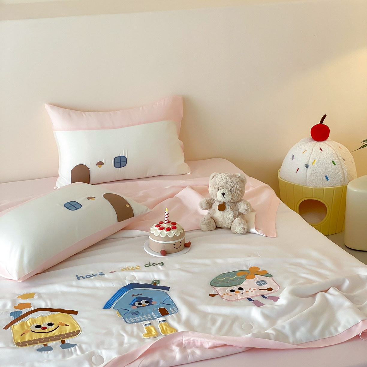 91家纺网 家纺一手货源 找家纺 星野 2025新款50s天丝刺绣夏被夏凉被空调被-格格屋 格格屋-粉