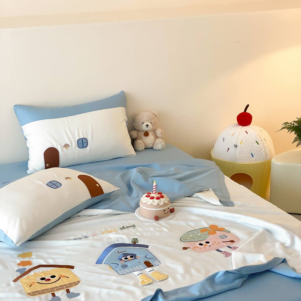 91家纺网 家纺一手货源 找家纺 星野 2025新款50s天丝刺绣夏被夏凉被空调被-格格屋 格格屋-蓝