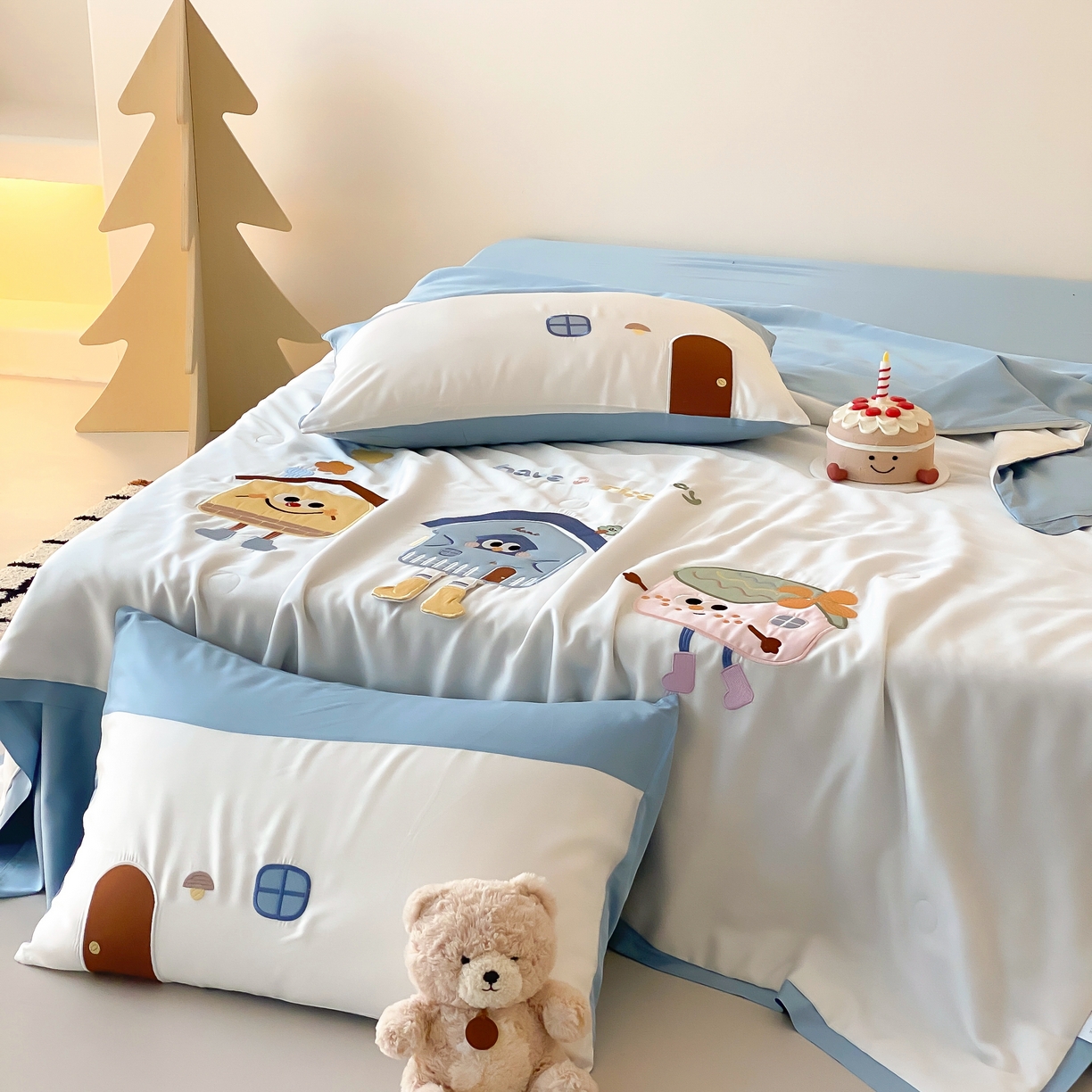 91家纺网 家纺一手货源 找家纺 星野 2025新款50s天丝刺绣夏被夏凉被空调被-格格屋 格格屋-蓝