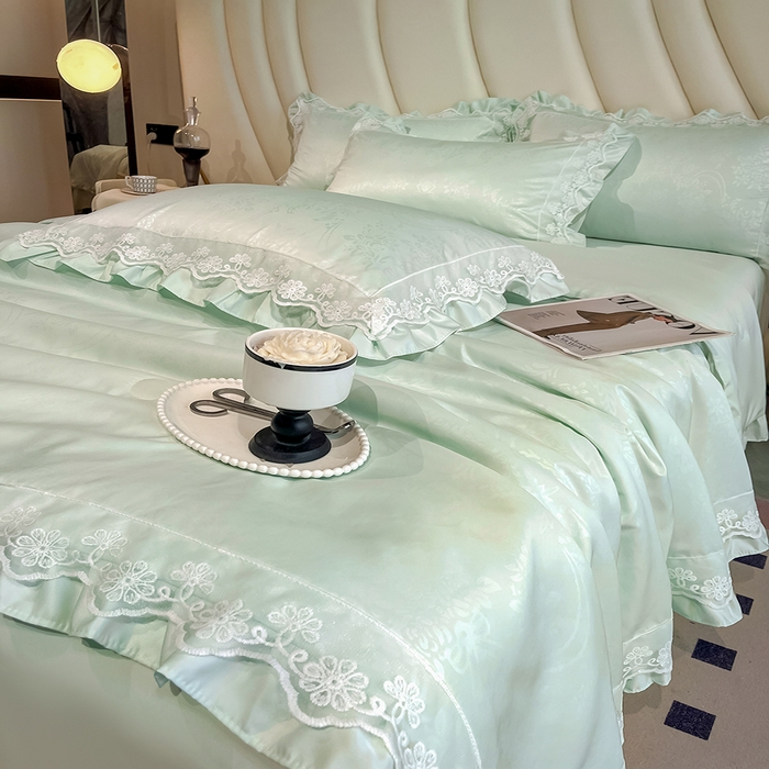 91家纺网 家纺一手货源 找家纺 澳梵家居 2025新款雪莲天丝法式提花夏被四件套-浪漫香榭 浪漫香榭-水绿