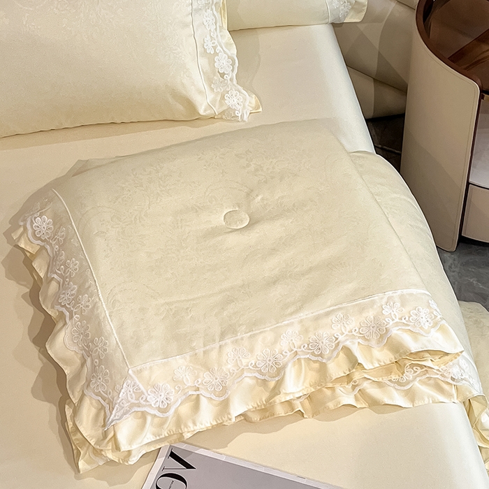 91家纺网 家纺一手货源 找家纺 澳梵家居 2025新款雪莲天丝法式提花夏被四件套-浪漫香榭 浪漫香榭-奶白
