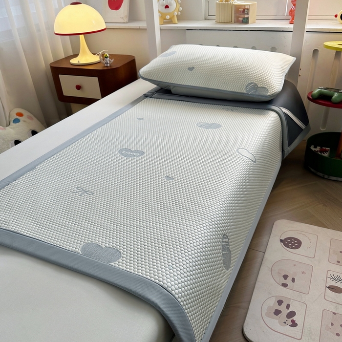 91家纺网 家纺一手货源 找家纺 （总）爱思凯家纺 2025新款【学生】豆豆席-灵萌系列-床席款