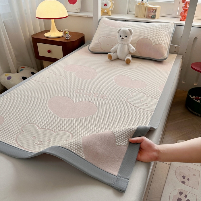 91家纺网 家纺一手货源 找家纺 （总）爱思凯家纺 2025新款【学生】豆豆席-灵萌系列-床席款