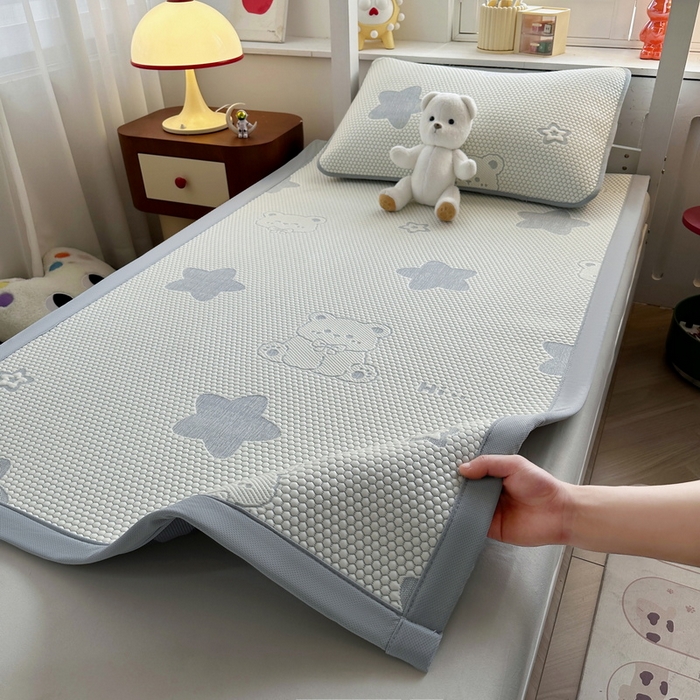 91家纺网 家纺一手货源 找家纺 （总）爱思凯家纺 2025新款【学生】豆豆席-灵萌系列-床席款