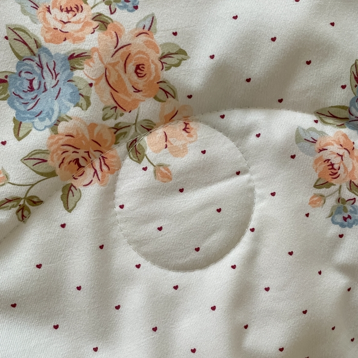 91家纺网 家纺一手货源 找家纺 仟网汇 2025新款针织双层纱镂空花边夏被夏凉被空调被四件套 繁花似锦