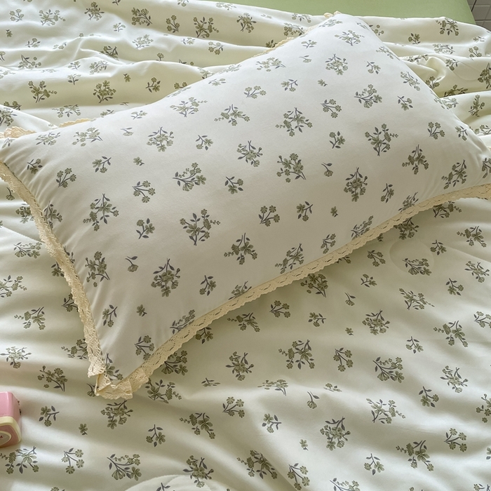 91家纺网 家纺一手货源 找家纺 仟网汇 2025新款针织双层纱镂空花边夏被夏凉被空调被四件套 浮生若梦