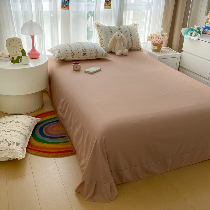 91家纺网 家纺一手货源 找家纺 仟网汇 2025新款针织双层纱镂空花边夏被夏凉被空调被四件套 复古玫瑰