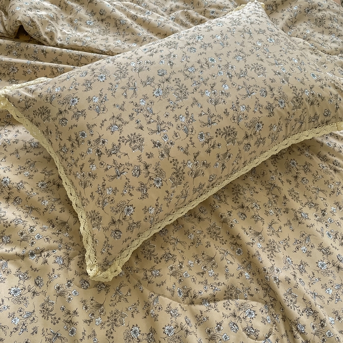 91家纺网 家纺一手货源 找家纺 仟网汇 2025新款针织双层纱镂空花边夏被夏凉被空调被四件套 镂空系列-美式