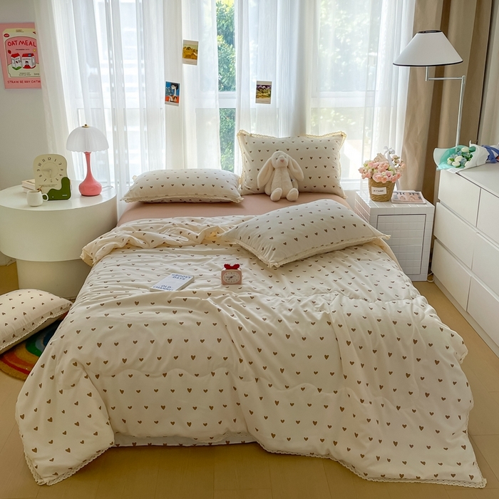 91家纺网 家纺一手货源 找家纺 仟网汇 2025新款针织双层纱镂空花边夏被夏凉被空调被四件套 镂空系列-甜心