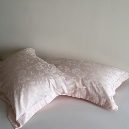 鹿班家居 2025年新品100S长绒棉提花单品枕套系列（第一组）【标准会员-2元】 单品枕套-花岛与海粉色