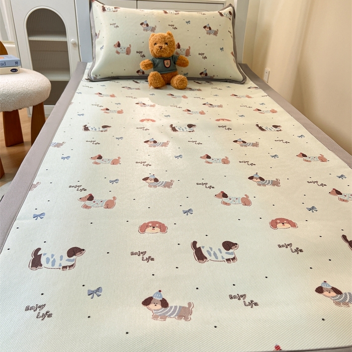 91家纺网 家纺一手货源 找家纺 久云居 2025新款冰藤席宿舍凉席席子 快乐小狗