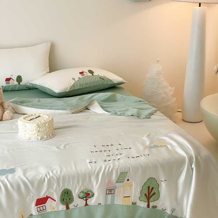 91家纺网 家纺一手货源 找家纺 （总）星野 2025新款60s进口奥地利兰精天丝刺绣夏被夏凉被空调被-绿野小筑