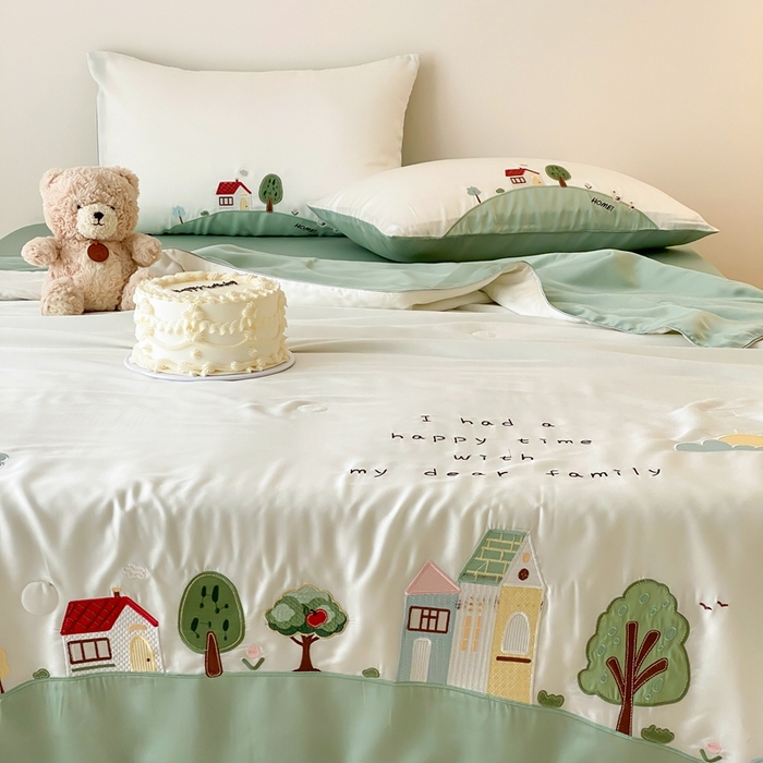 91家纺网 家纺一手货源 找家纺 （总）星野 2025新款60s进口奥地利兰精天丝刺绣夏被夏凉被空调被-绿野小筑