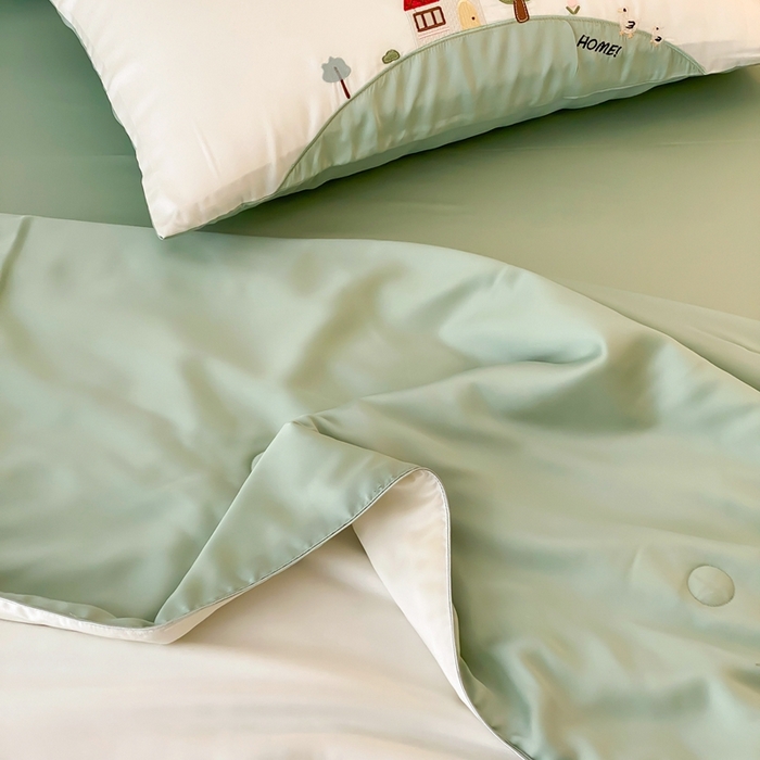 91家纺网 家纺一手货源 找家纺 （总）星野 2025新款60s进口奥地利兰精天丝刺绣夏被夏凉被空调被-绿野小筑