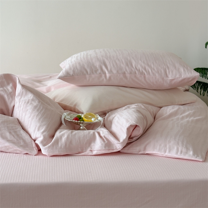 91家纺网 家纺一手货源 找家纺 （总）小春日和  纯棉色织双层纱四件套提花被套纯色加大床单1.8床笠民宿风高端不规则条纹四件套